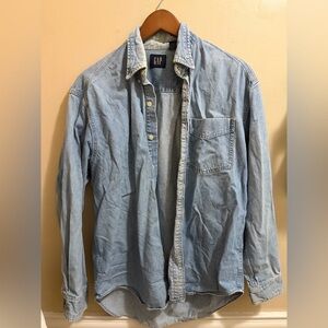 Vintage GAP Classic Light Blue Denim Shirt